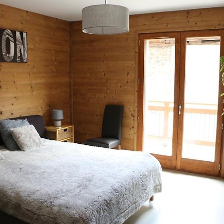 Maison De Village Au Pied Des 3 Vallees Villarlurin Dış mekan fotoğraf