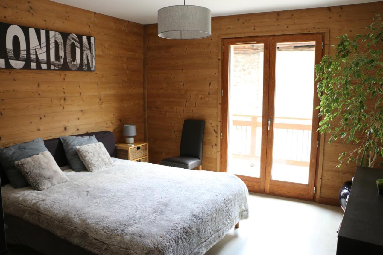 Maison De Village Au Pied Des 3 Vallees Villarlurin Dış mekan fotoğraf